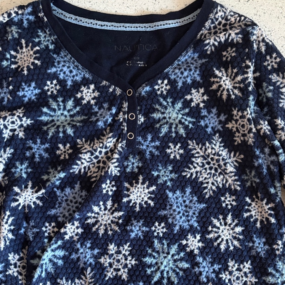 Nautica Blue Snowflake Henley